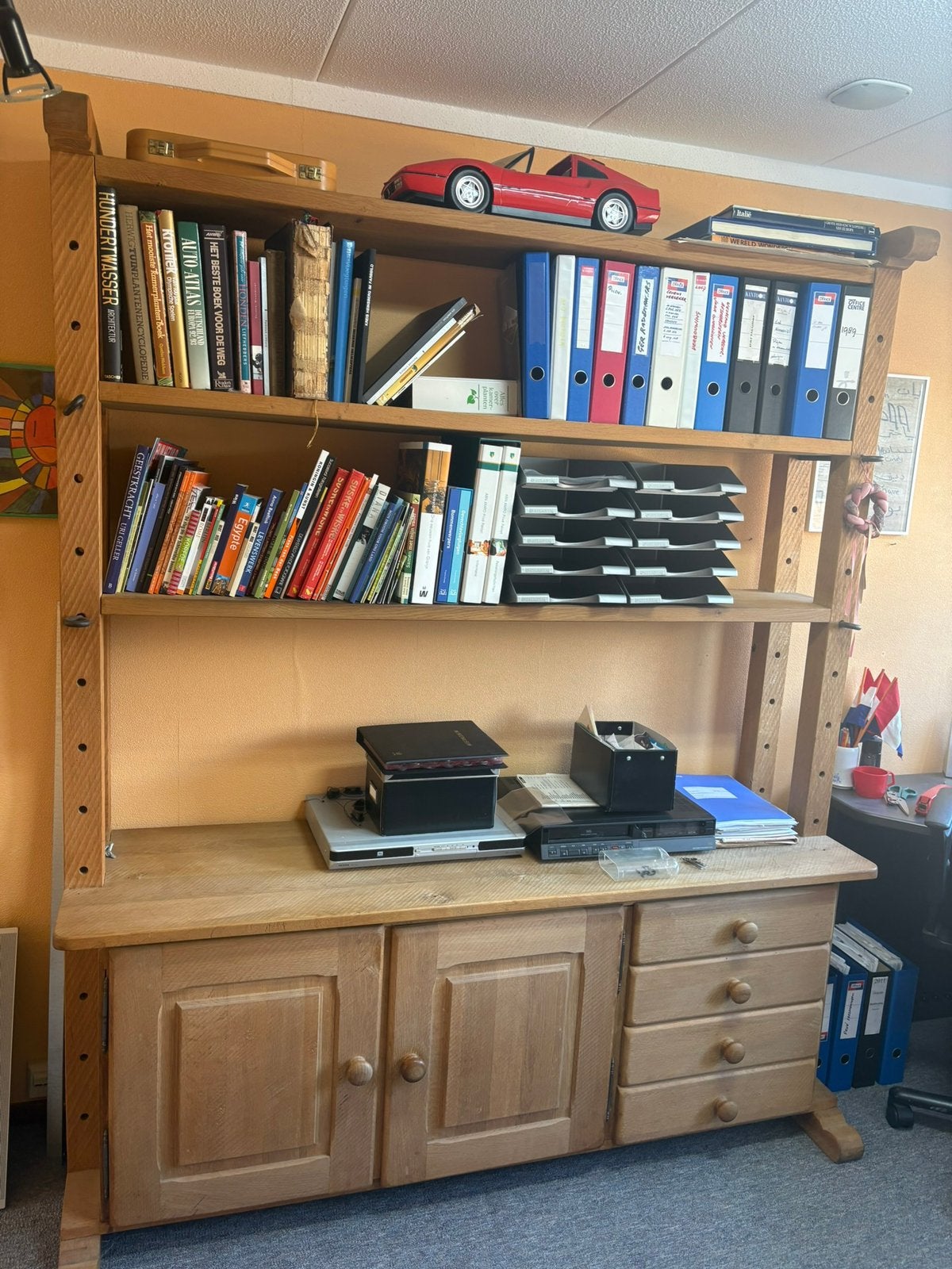 Eiken kaas-/boekenkast, Ophalen, Gebruikt, Eikenhout, Met lade(s)