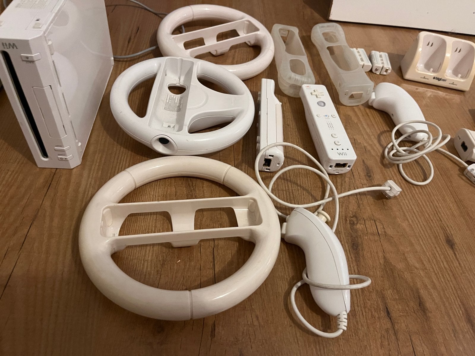 Wii Console Bundel met 14 Games en Accessoires, Spelcomputers en Games, Ophalen of Verzenden, Gebruikt, Met 3 controllers of meer