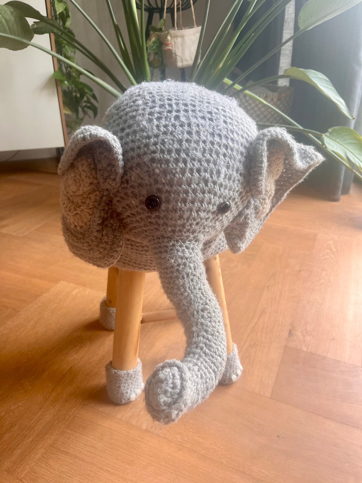 Kinder poef / stoel olifant gebreid handgemaakt, Ophalen, Gebruikt, Rond, Minder dan 50 cm