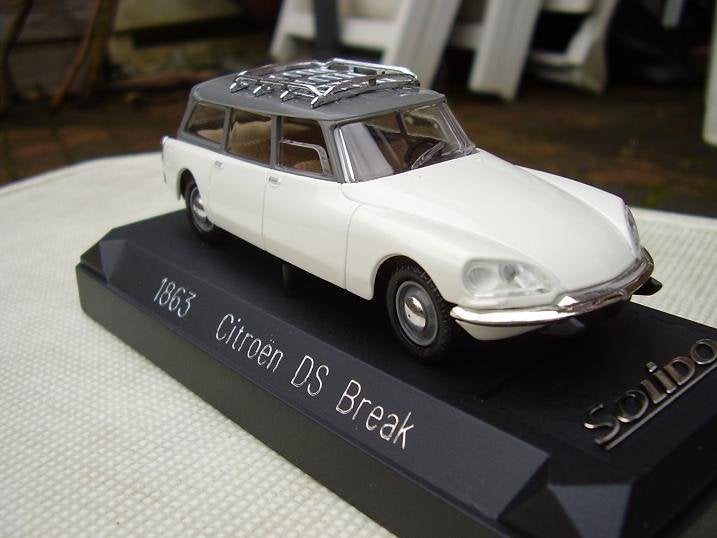 Schaalmodel Citroën DS break wit met grijs dak, Ophalen of Verzenden, Nieuw, Auto