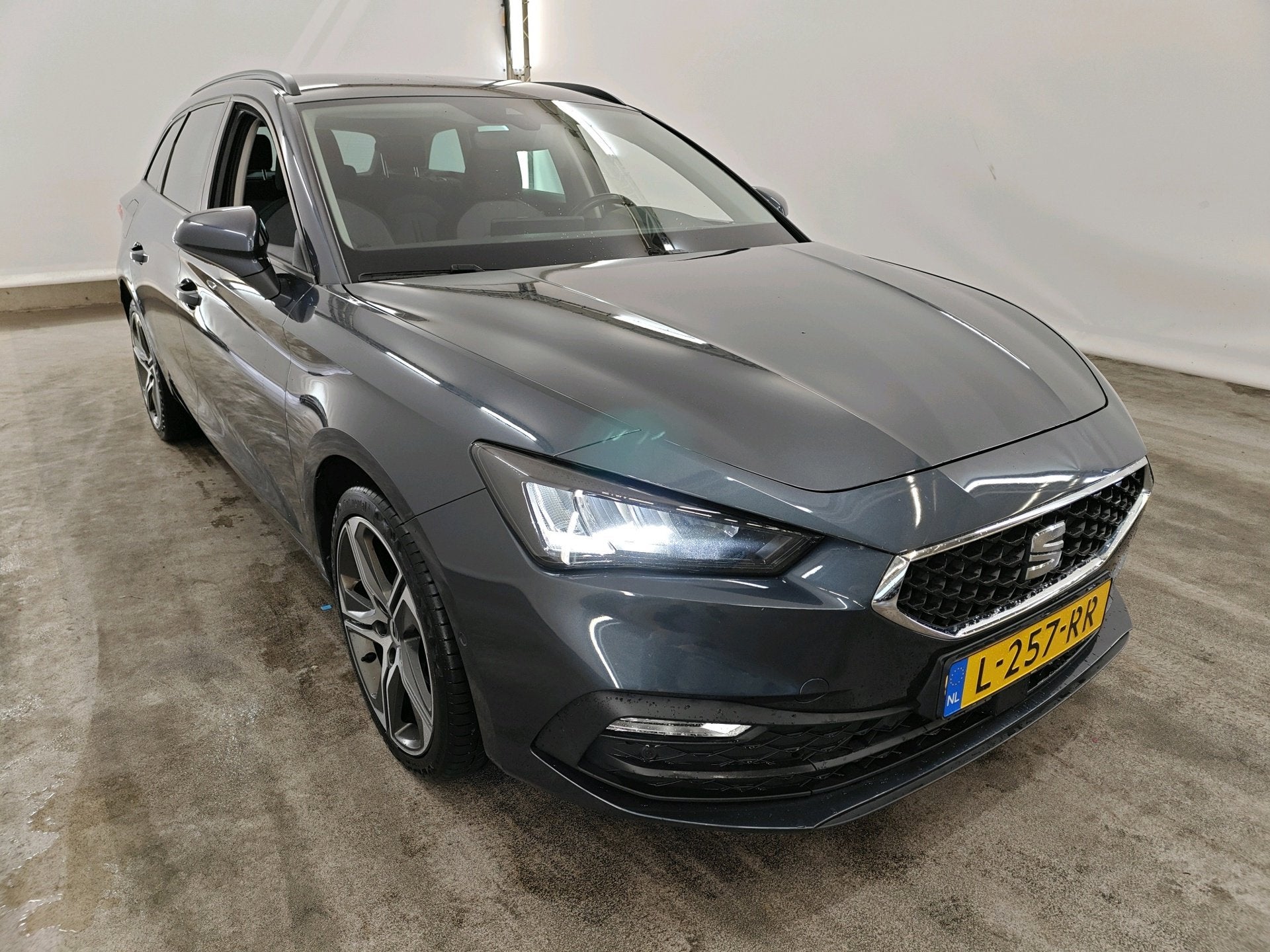 Seat Leon Sportstourer 1.5 TSI 131pk Style Business Intense, Auto's, Voorwielaandrijving, Stof, 4 cilinders, Leon