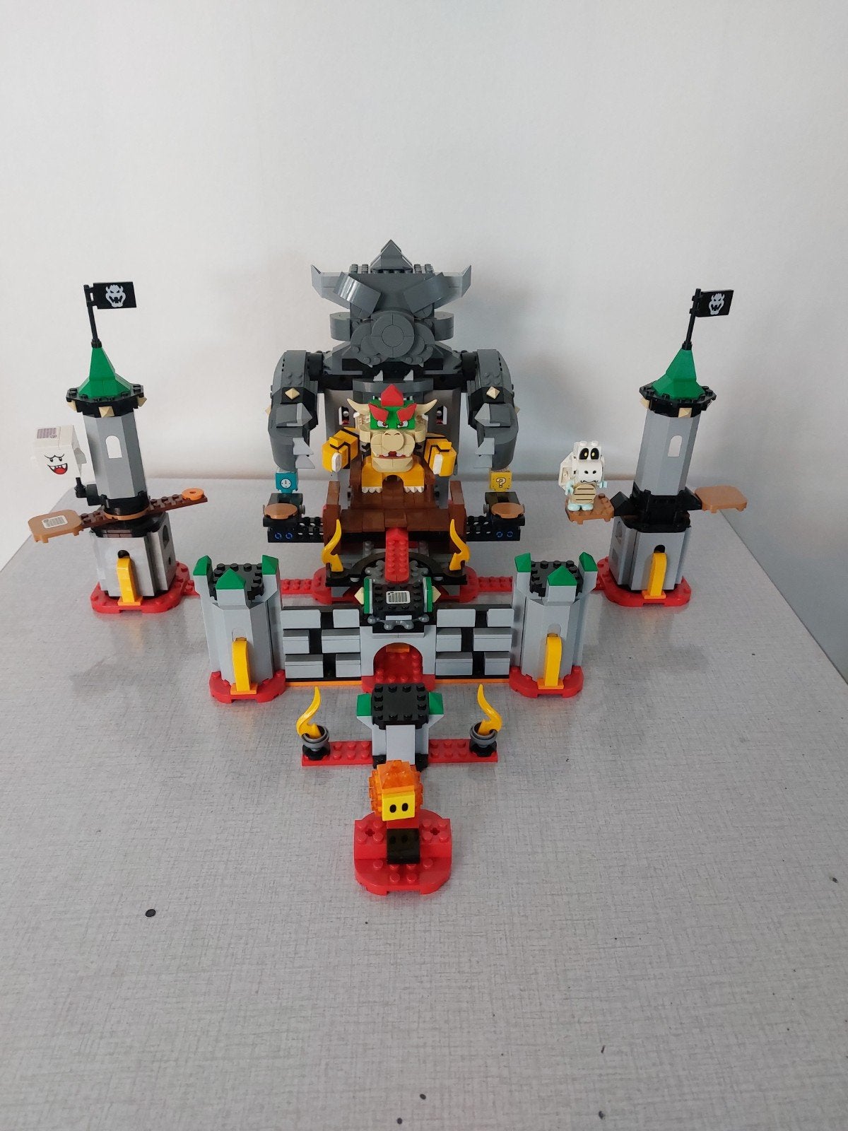 LEGO Super Mario 71369 Bowser's Kasteel Baasgevecht, Lego, Ophalen of Verzenden, Zo goed als nieuw, Compleet