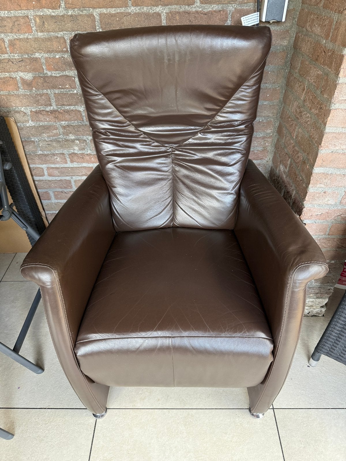 Comfortabele bruine leren relaxfauteuil, Huis en Inrichting, Ophalen, Zo goed als nieuw, 50 tot 75 cm, Leer