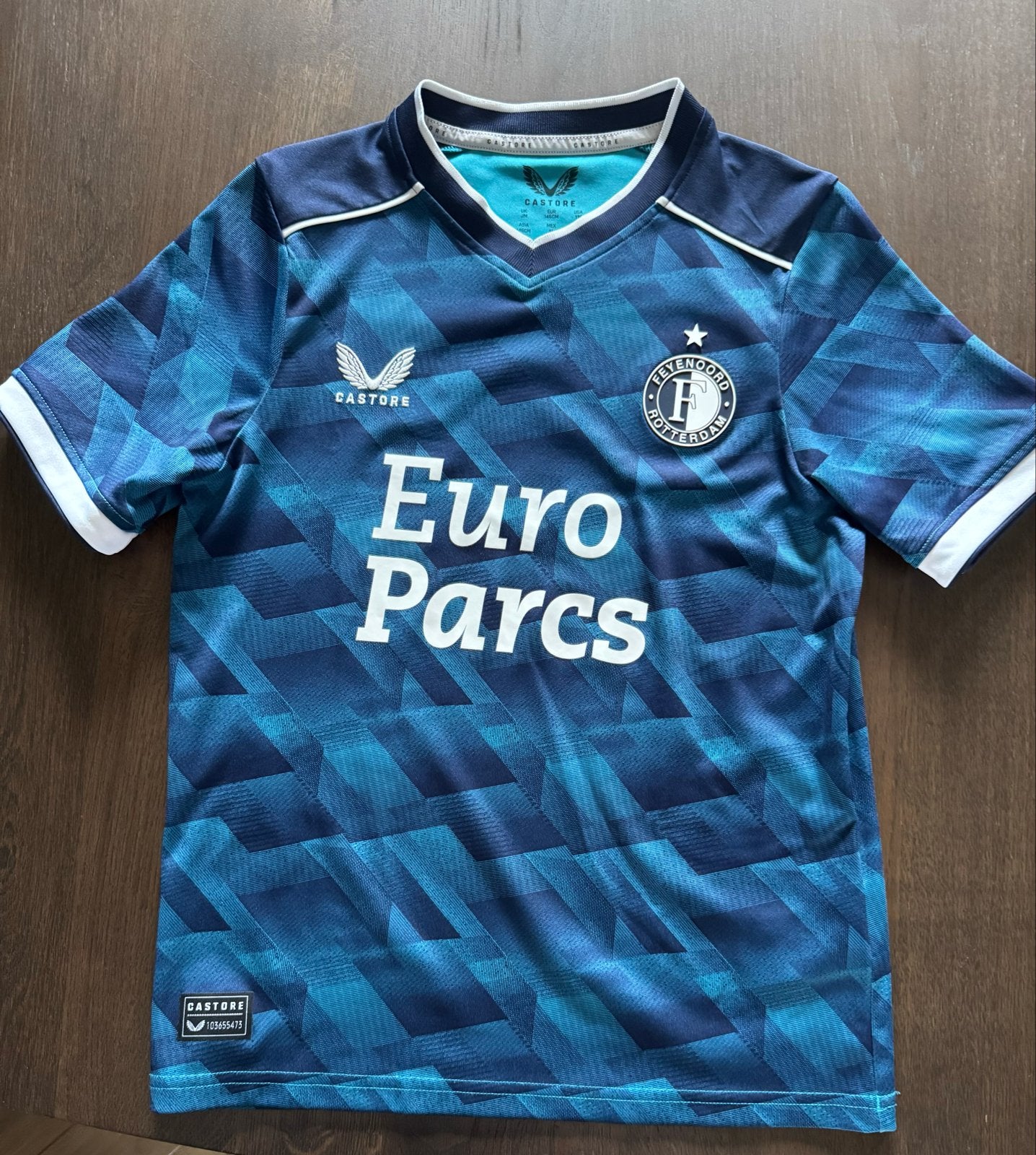 Feyenoord uitshirt 2023/2024 - Maat 146 (M), Ophalen of Verzenden, Zo goed als nieuw, Jongen of Meisje, Shirt of Longsleeve