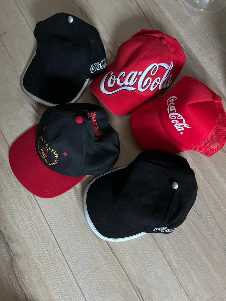 Coca-Cola Petten Collectie - Diverse Stijlen, Ophalen of Verzenden, Gedragen, One size fits all, Pet