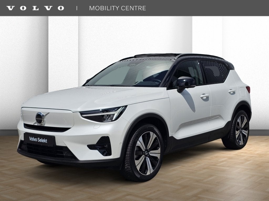 Volvo XC40 Recharge Pro | Trekhaak | Panoramadak | 360° Cam