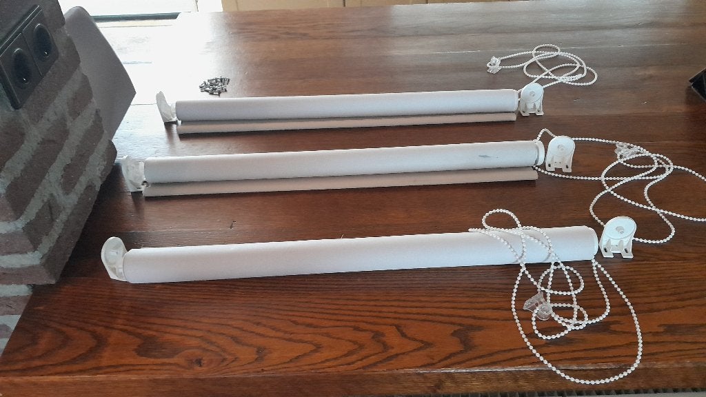 3x verduisterende rolgordijnen kleur beige 68cm br, 187 hoog, Ophalen, Gebruikt, Beige, Rolgordijn