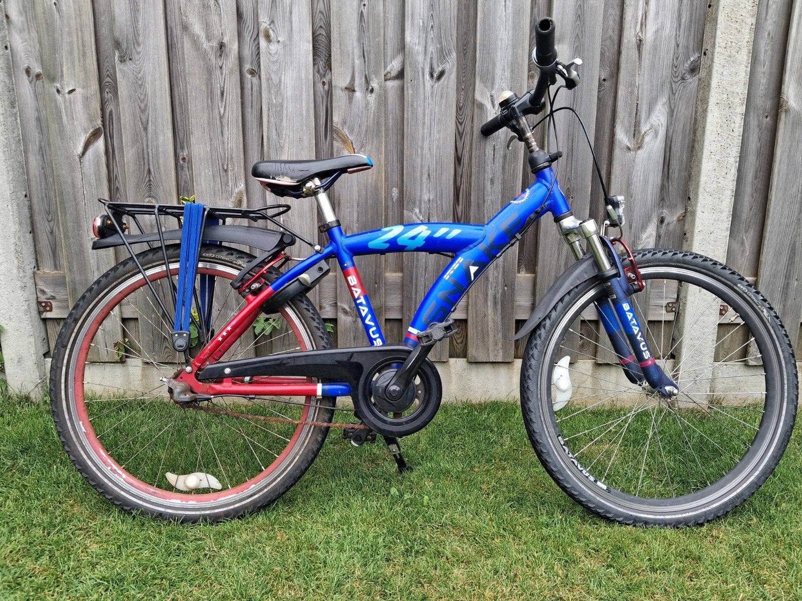 Batavus Snake kinderfiets 24 inch - Blauw/Rood, Fietsen en Brommers, Fietsen | Kinderfietsjes, Ophalen, Gebruikt, 20 inch of meer