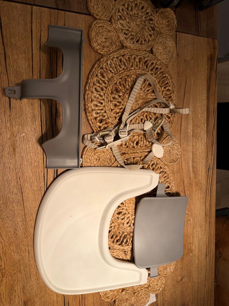 Stokke Tripp Trapp accessoires: Baby Set, Tafelblad, Harness, Ophalen, Gebruikt