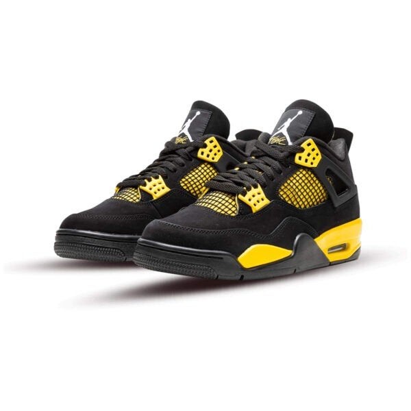 Jordan 4 Retro Thunder - Maat 44, Jordan 4 Retro, Zwart, Nieuw, Ophalen of Verzenden
