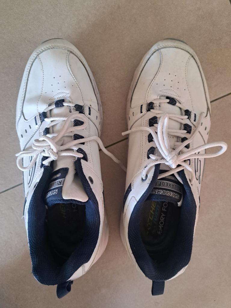 // WITTE SKECHERS MAAT 43 ///, Ophalen, Zo goed als nieuw, Schoenen