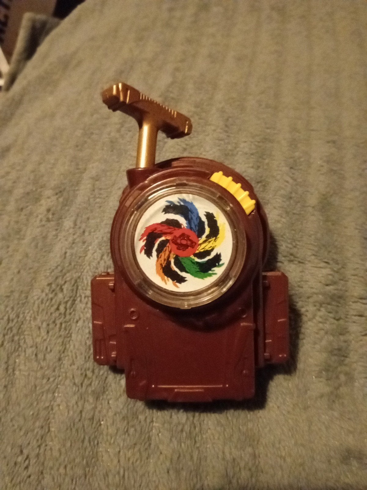 Beyblade Burst Launcher - Bruin met Kleurrijk Design, Ophalen, Gebruikt, Jongen of Meisje