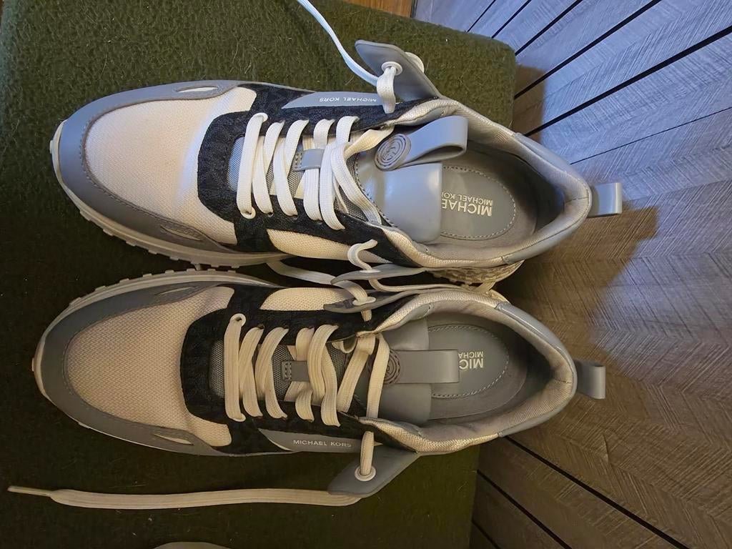 Michael Kors schoenen maat 41, Ophalen, Zo goed als nieuw