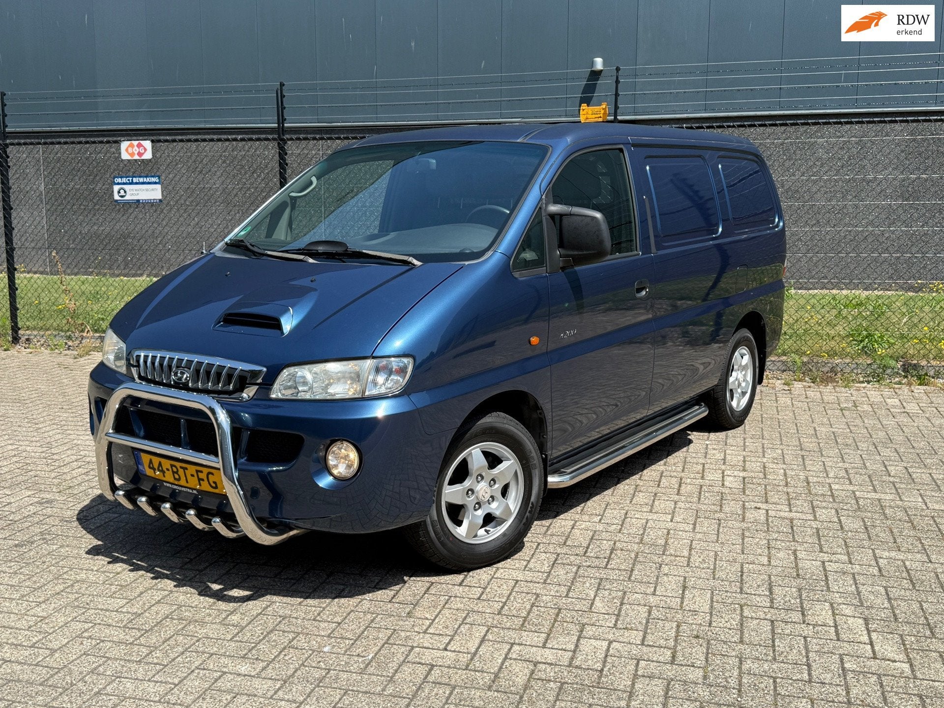 Hyundai H 200 2.5 TCI Luxe |unieke km stand|, Gebruikt, 4 cilinders, 700 kg, Bedrijf