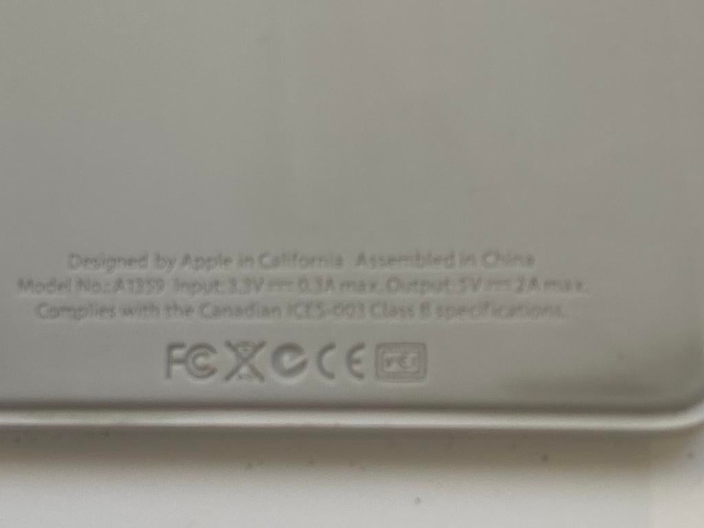 Apple Wireless Keyboard A1359 - QWERTY, Ophalen of Verzenden, Qwerty, Gebruikt, Draadloos