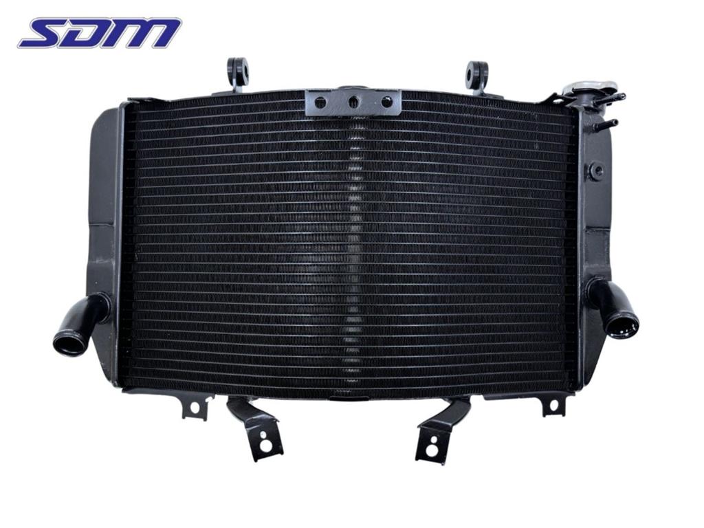 Radiateur Suzuki GSX R 1000 2003-2004 (GSXR1000 K3/K4), Gebruikt, Suzuki Deutschland GmbH, Kontakt@suzuki.de, Suzuki-Allee 7, Bensheim 64625, , Duitsland