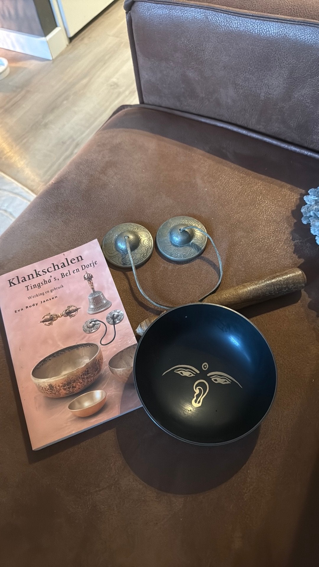 Klankschalen incl boek, Ophalen of Verzenden, Koper