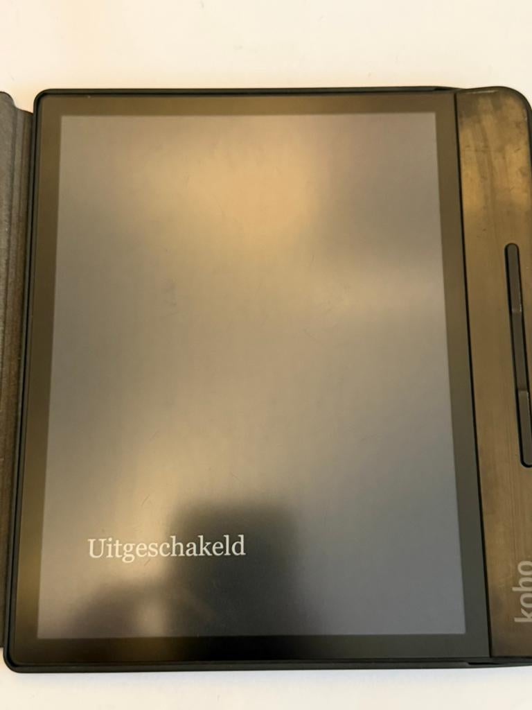 Kobo Forma 8GB – Inclusief originele Kobo sleepcover, Computers en Software, E-readers, Gebruikt, 8 inch, Kobo, Kobo