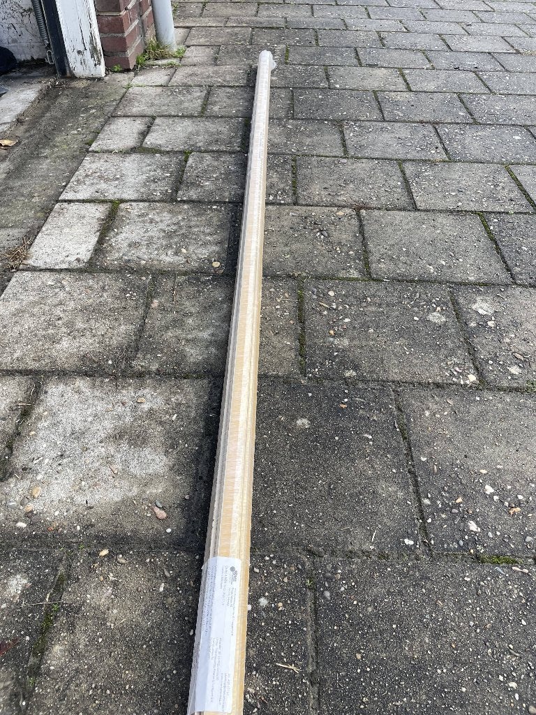 15x Plakplint met plakstrip (2.4m) – Eiken Warm Wit (NIEUW), Doe-het-zelf en Verbouw, Ophalen, Eiken, Nieuw, 200 tot 250 cm