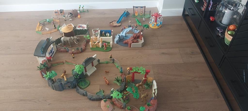 Grote Playmobil Zoo en Speeltuin Set - Zo goed als nieuw, Ophalen of Verzenden, Zo goed als nieuw