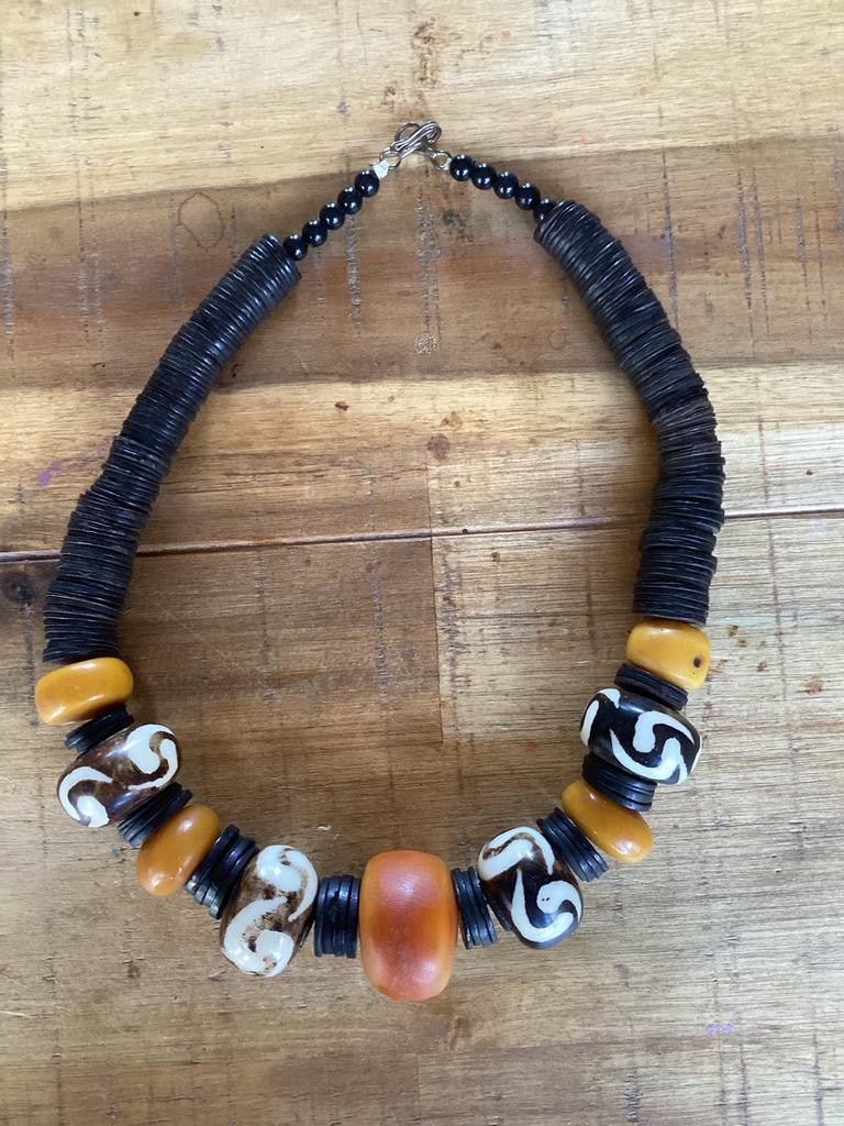 Afrikaanse ketting uit Ghana, Ophalen of Verzenden, Nieuw, Overige materialen