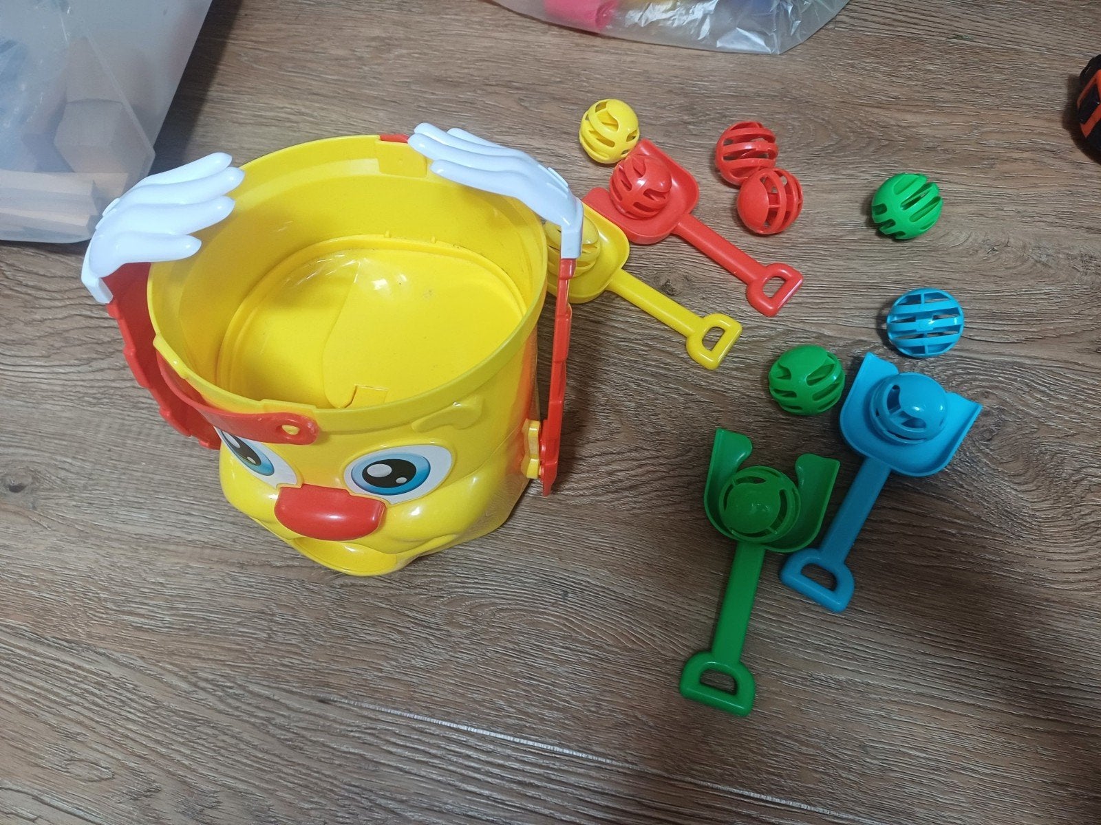 mr bucket spel, Ophalen, Zo goed als nieuw