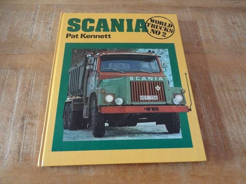 Scania - World Trucks Nummer 2 - Historie Boek Pat Kennett, Boeken, Auto's | Boeken, Verzenden, Gelezen