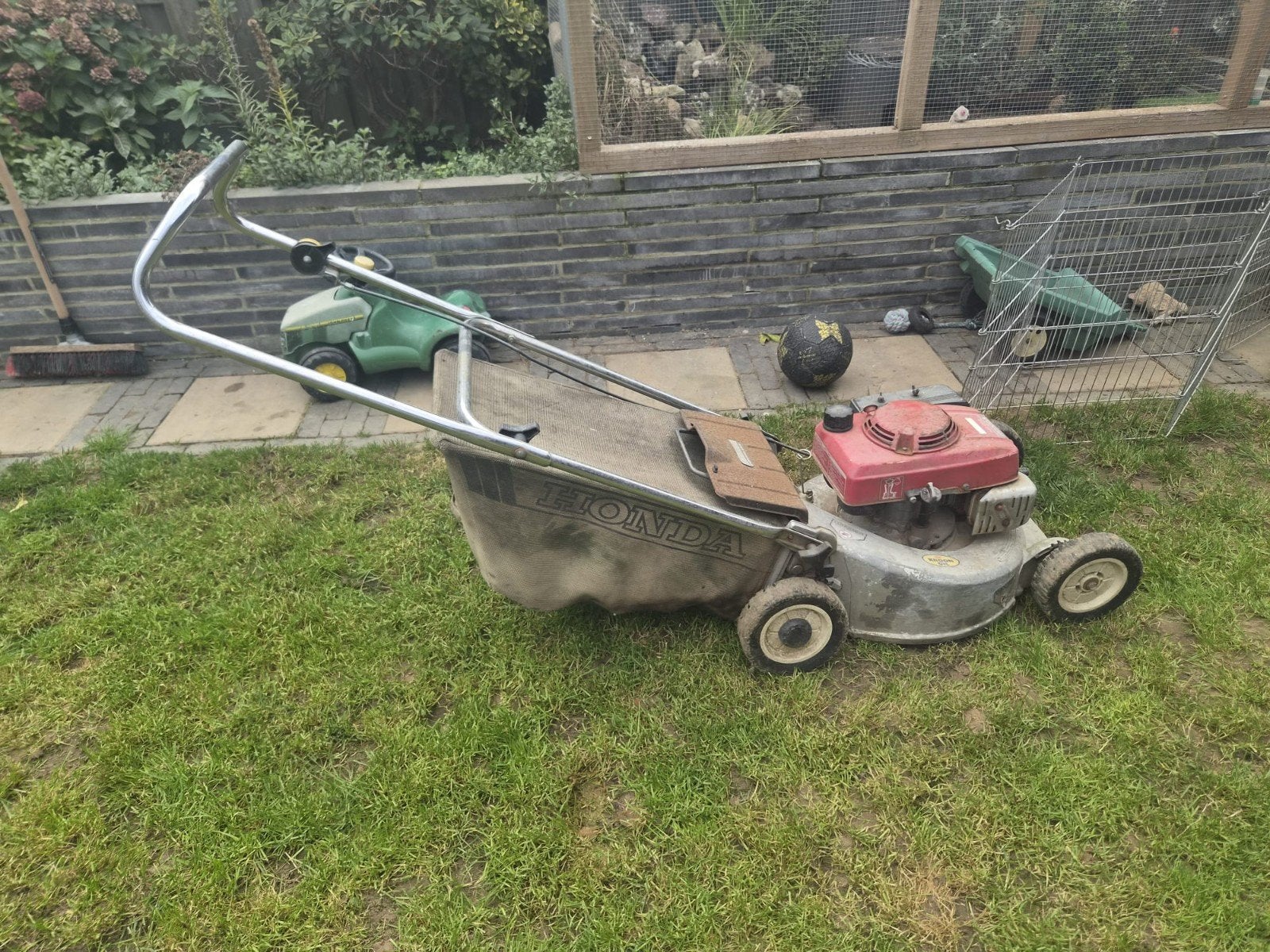 honda hr194 grasmaaier duwmaaier, Tuin en Terras, Ophalen, Cirkelmaaier, Honda, Gebruikt