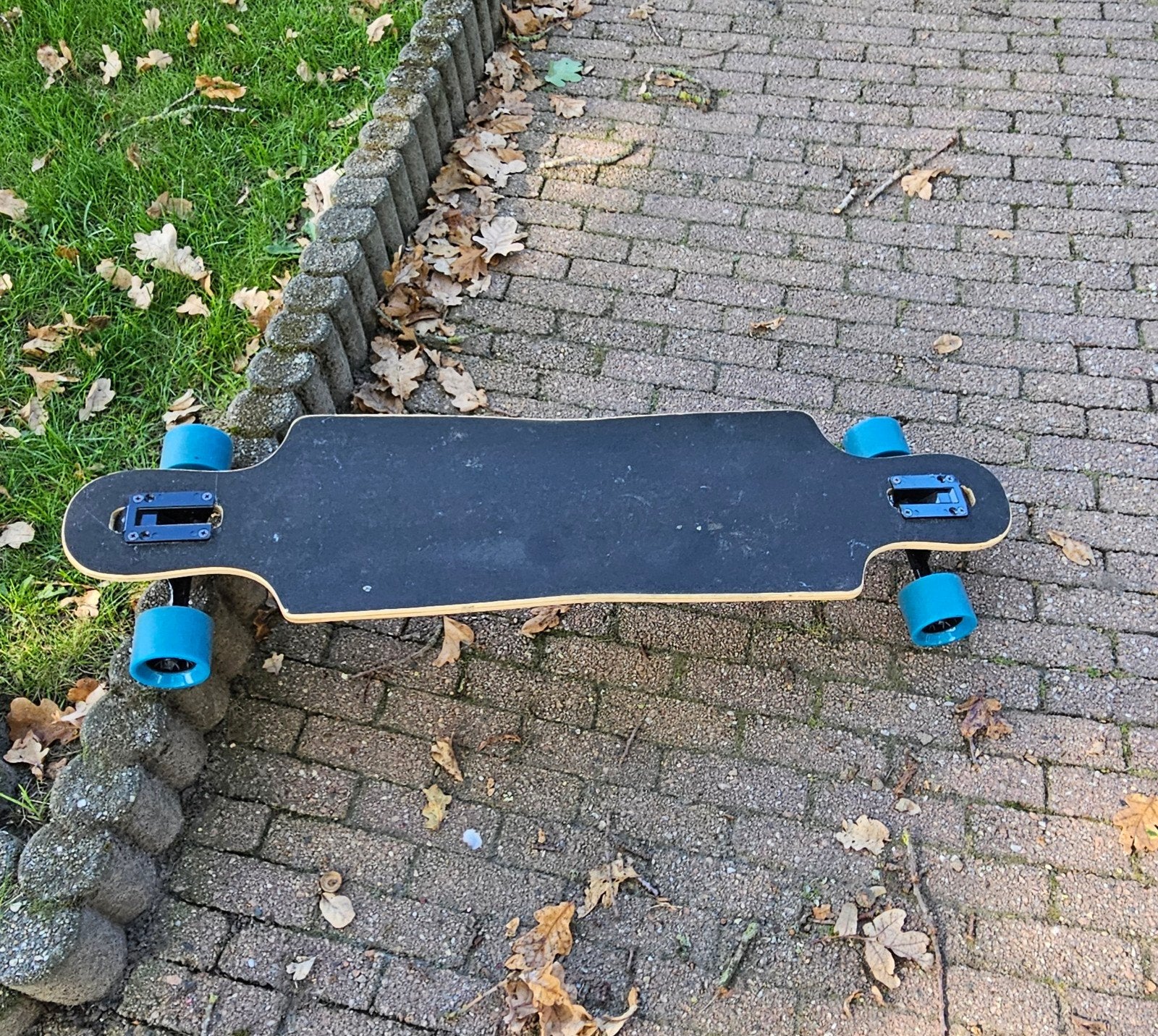 Longboard met blauwe wielen - Zo goed als nieuw, Ophalen, Zo goed als nieuw, Skateboard, Longboard