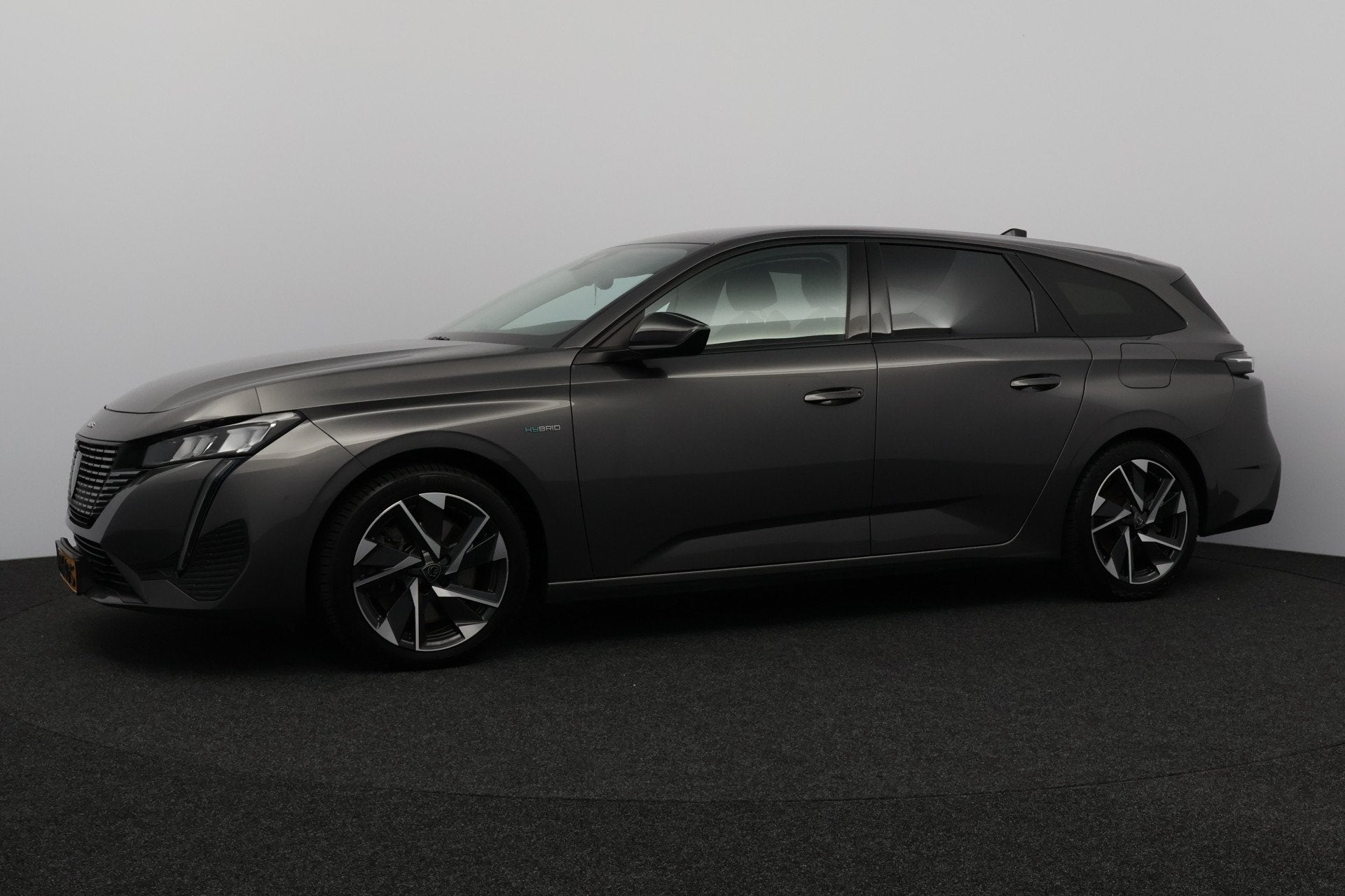 Peugeot 308 SW 1.6 HYbrid 180 GT Pack Business/ Virtual Dash, Auto's, Gebruikt, 4 cilinders, 1634 kg, Leder en Stof