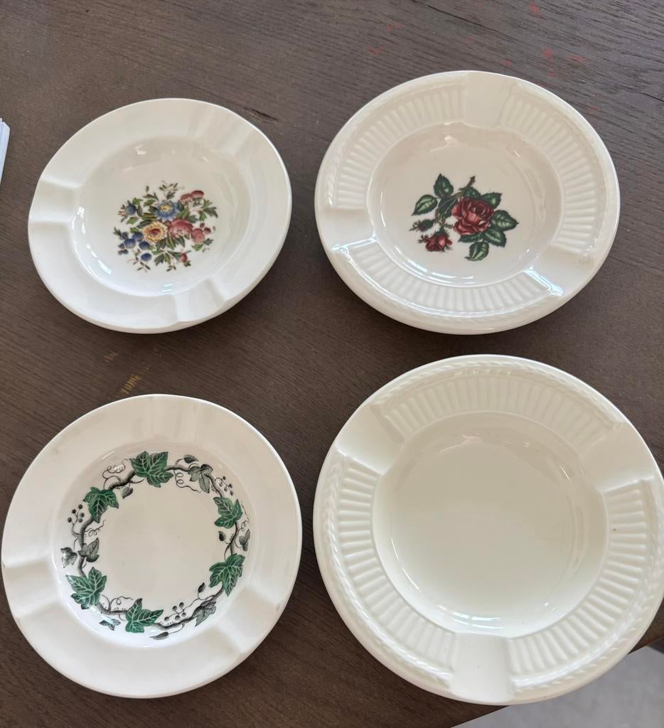 4 asbakjes van Wedgwood, Overige typen, Ophalen of Verzenden, Zo goed als nieuw, Wedgwood