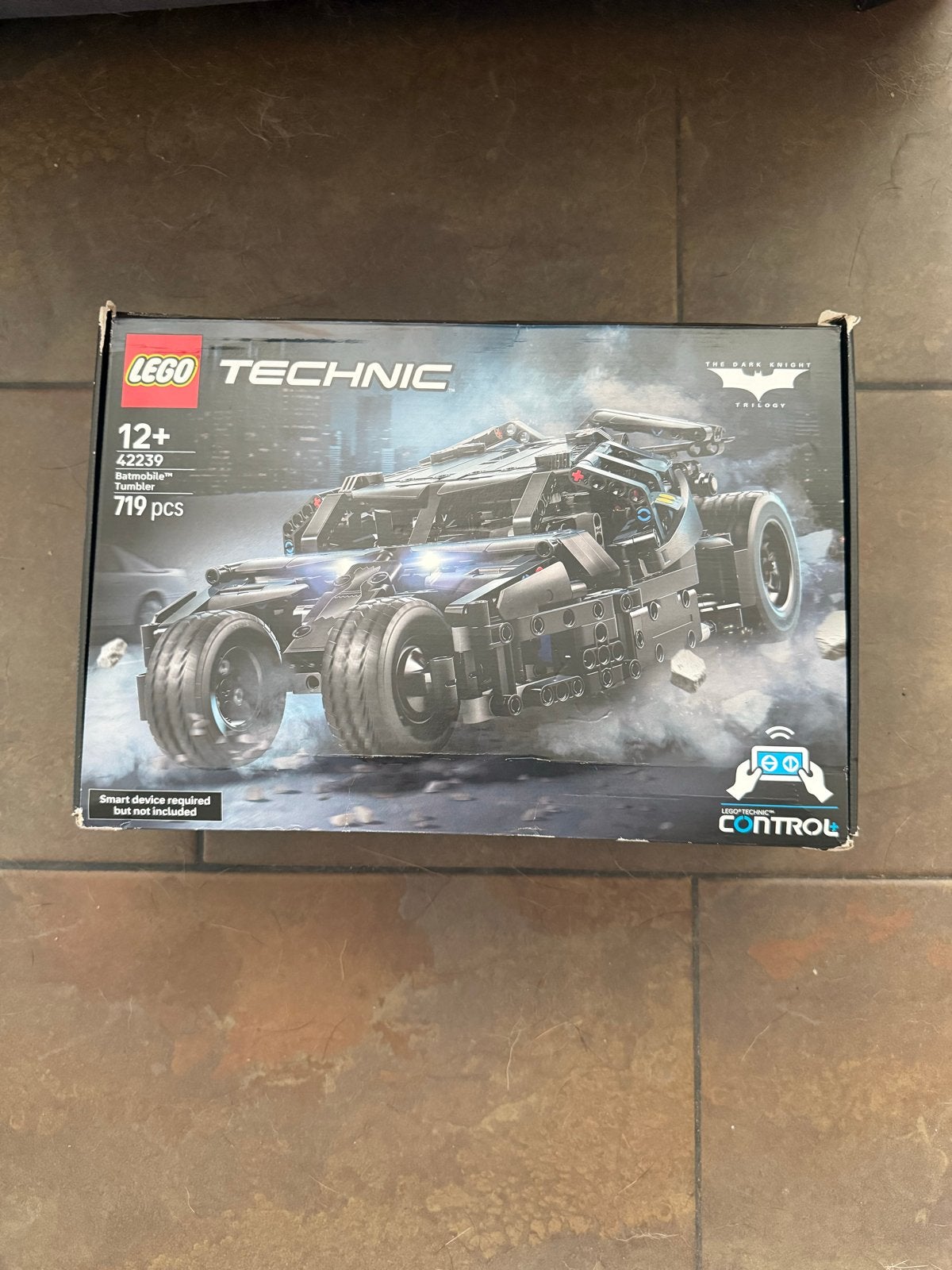 LEGO Technic 42239 Batmobile Tumbler - Nieuw in doos, Overige thema's, Lego, Nieuw, Ophalen of Verzenden