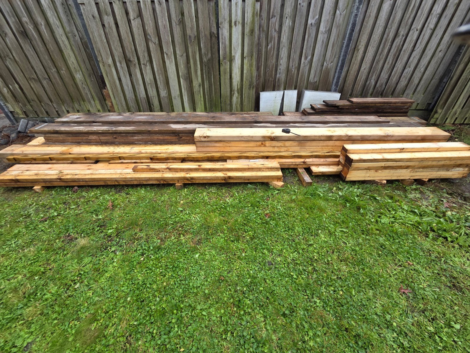 Steigerplanken en geschaafd balkhout/regels, Ophalen, Gebruikt, 25 tot 50 mm, Plank