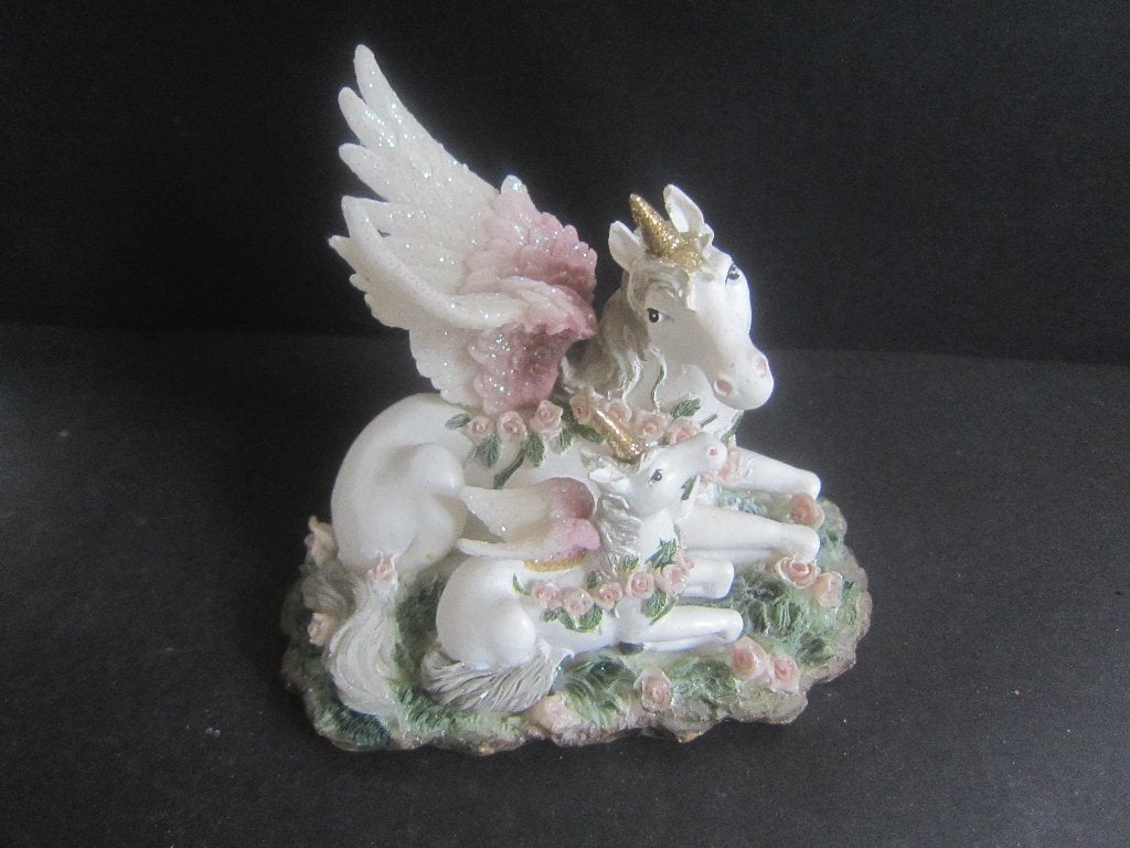 beeldje Fantasy eenhoorn UNICORN met VEULEN !!, Verzamelen, Ophalen of Verzenden, Zo goed als nieuw, Mens