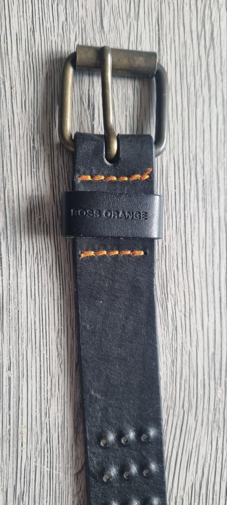 Riem broek Hugo Boss Orange 105 cm, Kleding | Heren, Riemen en Ceinturen, 95 tot 105 cm, Ophalen of Verzenden, Zo goed als nieuw