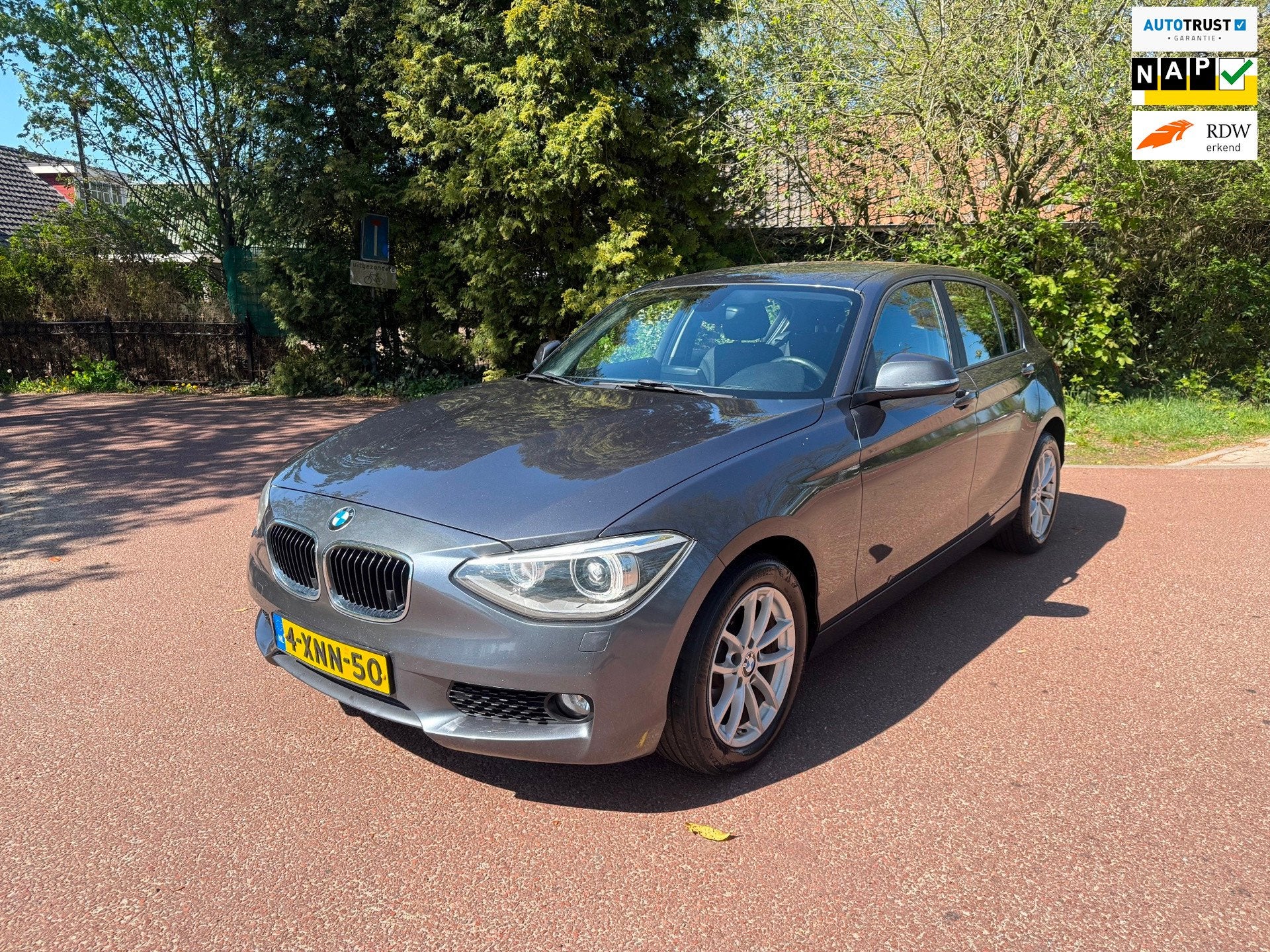 BMW 1-serie 116i Executive / Navi / Airco / NAP / led / PDC, Auto's, 1-Serie, Gebruikt, Euro 6, 4 cilinders