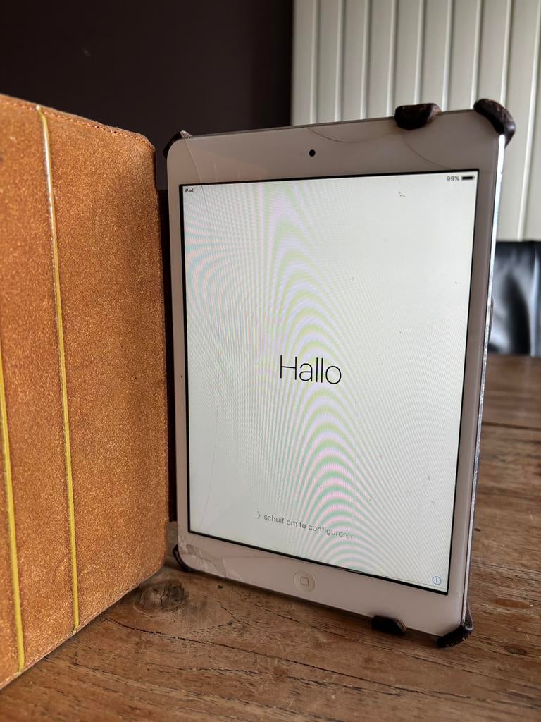 IPad mini model A1432, Computers en Software, Apple iPads, Ophalen, Gebruikt, Wit, 8 inch