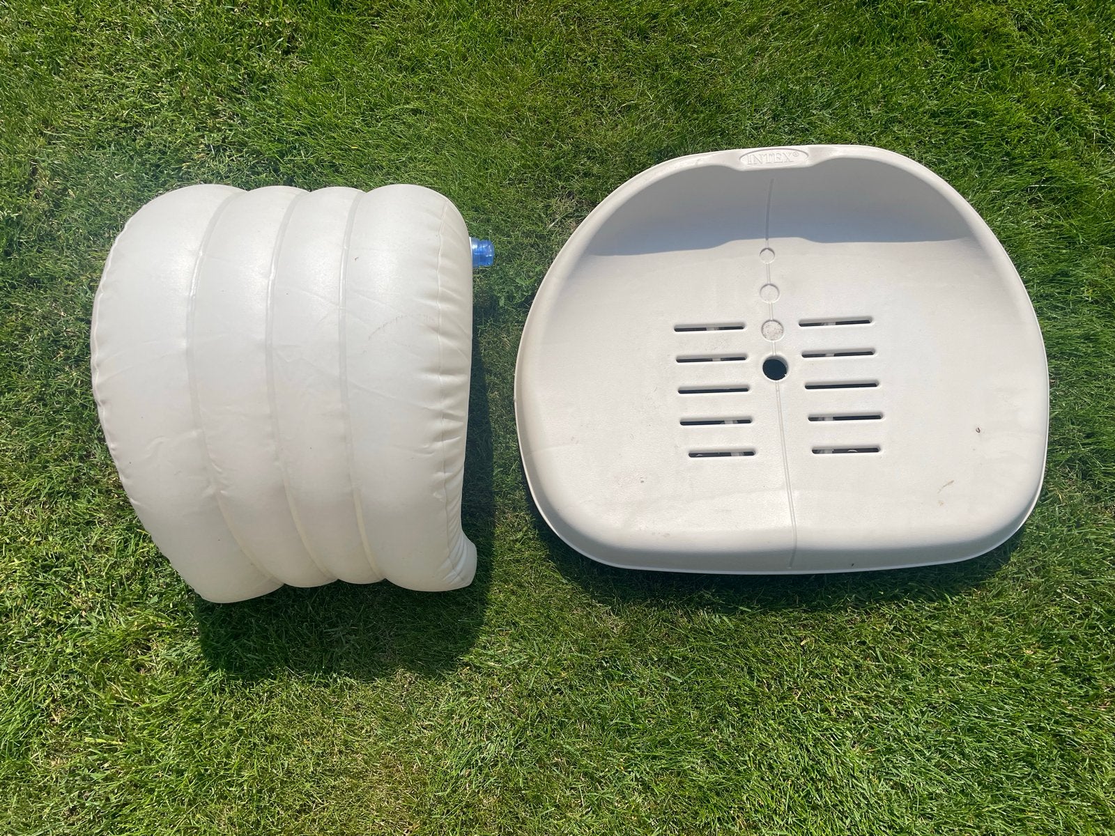 Intex zitje en hoofdsteun voor opblaasbare spa, Ophalen of Verzenden, Zo goed als nieuw, Overige typen