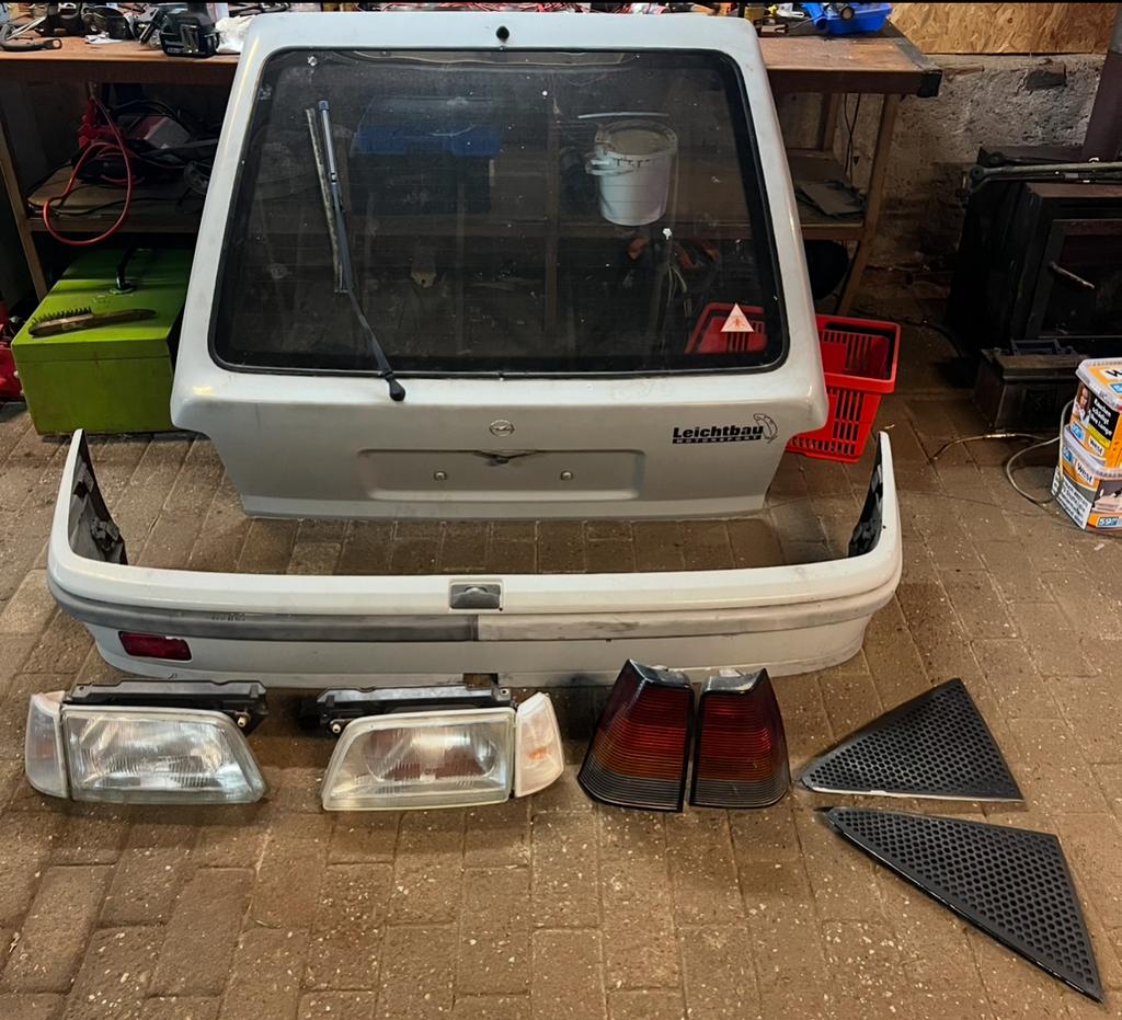 Onderdelen Opel Kadett E, Ophalen of Verzenden, Opel, Bumper