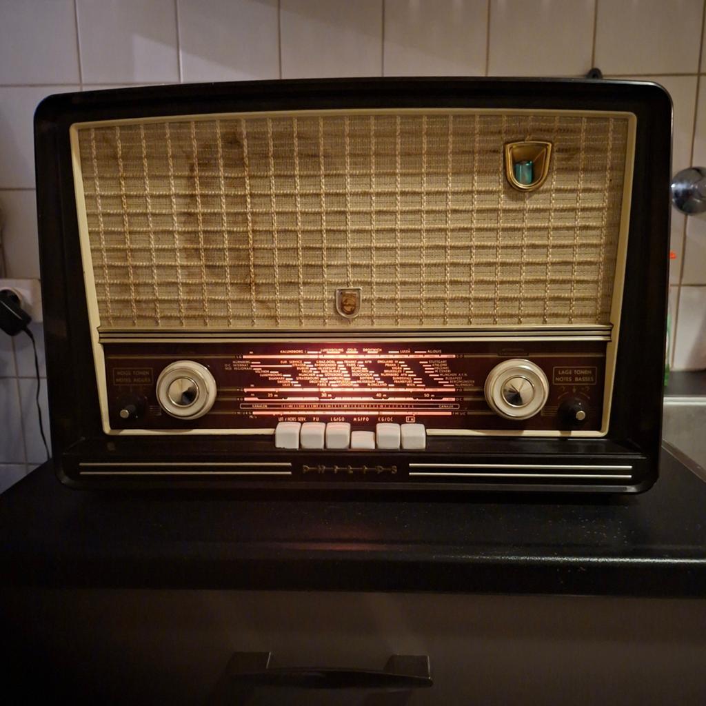 Vintage Philips Radio - Klassieke Buizenradio, Ophalen of Verzenden