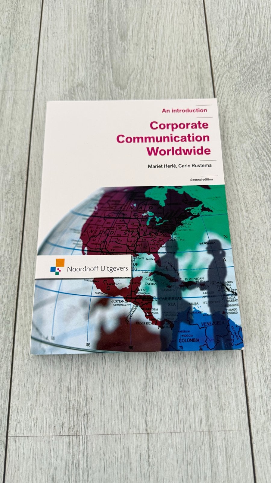 Corporate Communication Worldwide - Mariët Herlé, Boeken, Ophalen of Verzenden, Gamma, Zo goed als nieuw, HBO