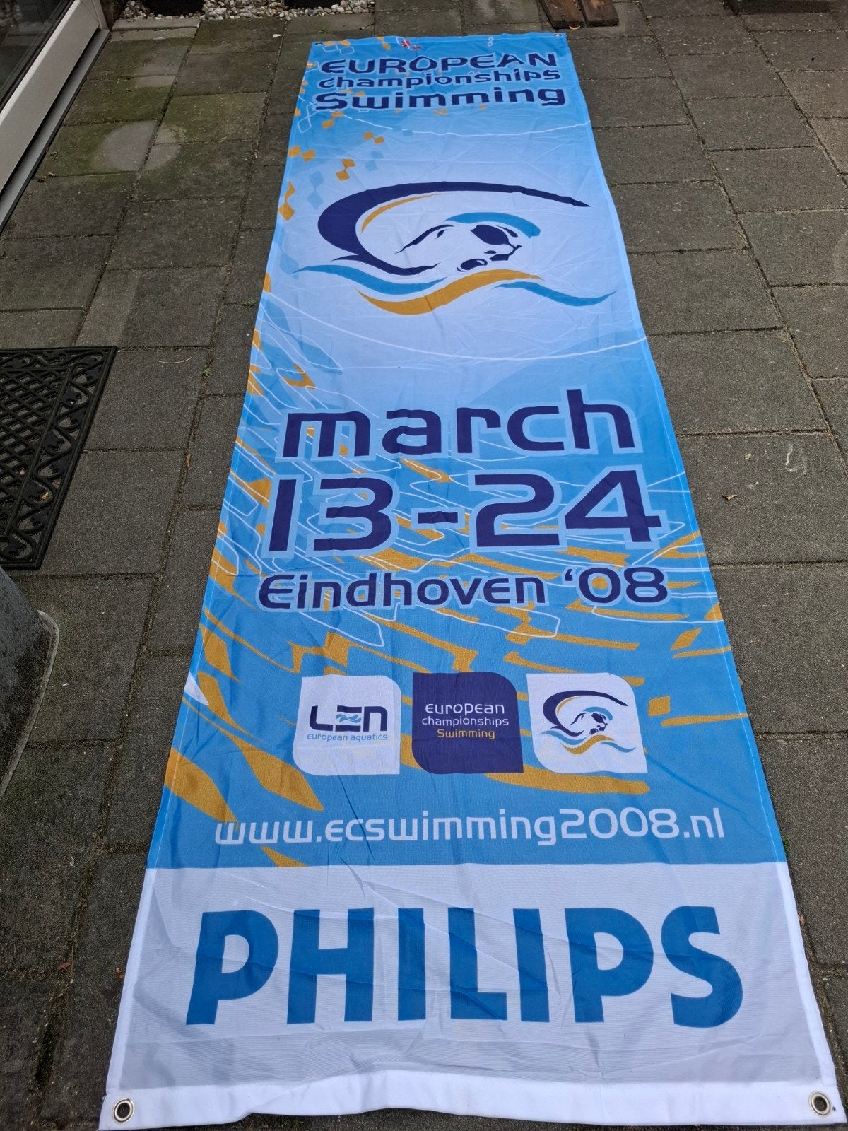 2 vlaggen Europees Kampioenschap in Eindhoven, Ophalen of Verzenden