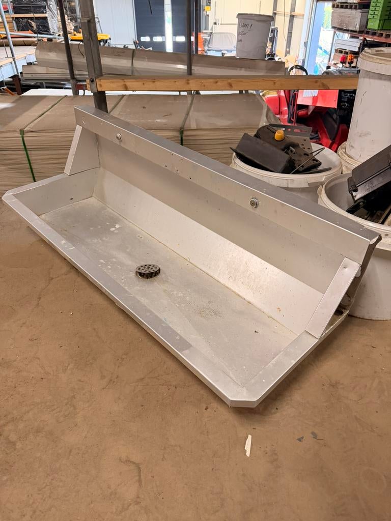 wastroggen wastrog wasbak sanitair kranen, Ophalen of Verzenden, Wastafel