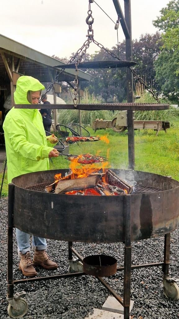 Grote BBQ Grill / Vuurkorf - Demontabel (Ø 1.30m), Tuin en Terras, Houtskoolbarbecues, Ophalen