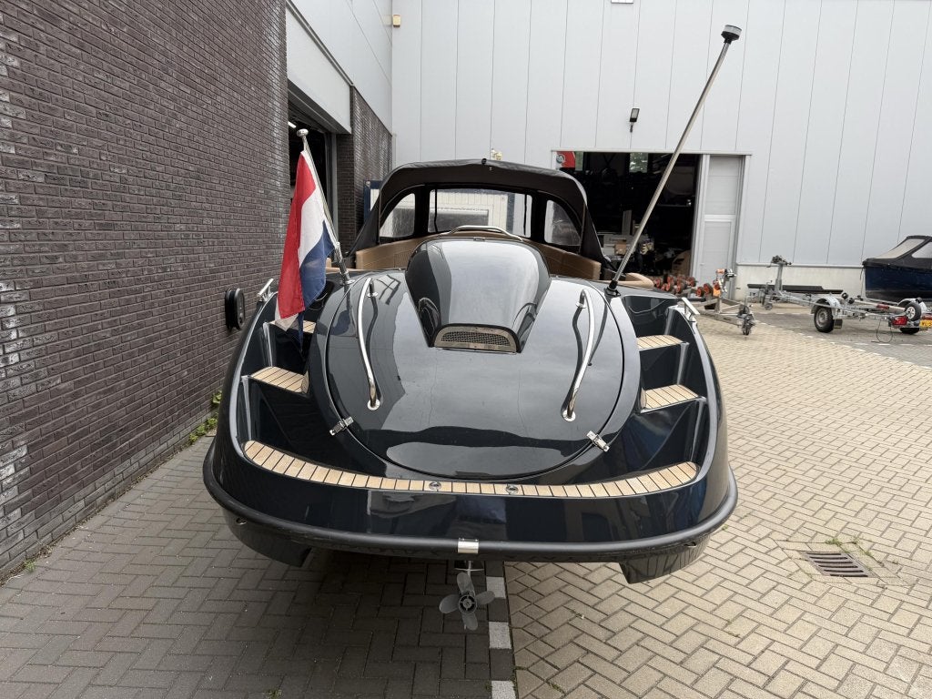 Oud Huijzer 580 met 20 PK HONDA € 17000,00, Niet ingevuld, Niet ingevuld, 0 cm, 6 m