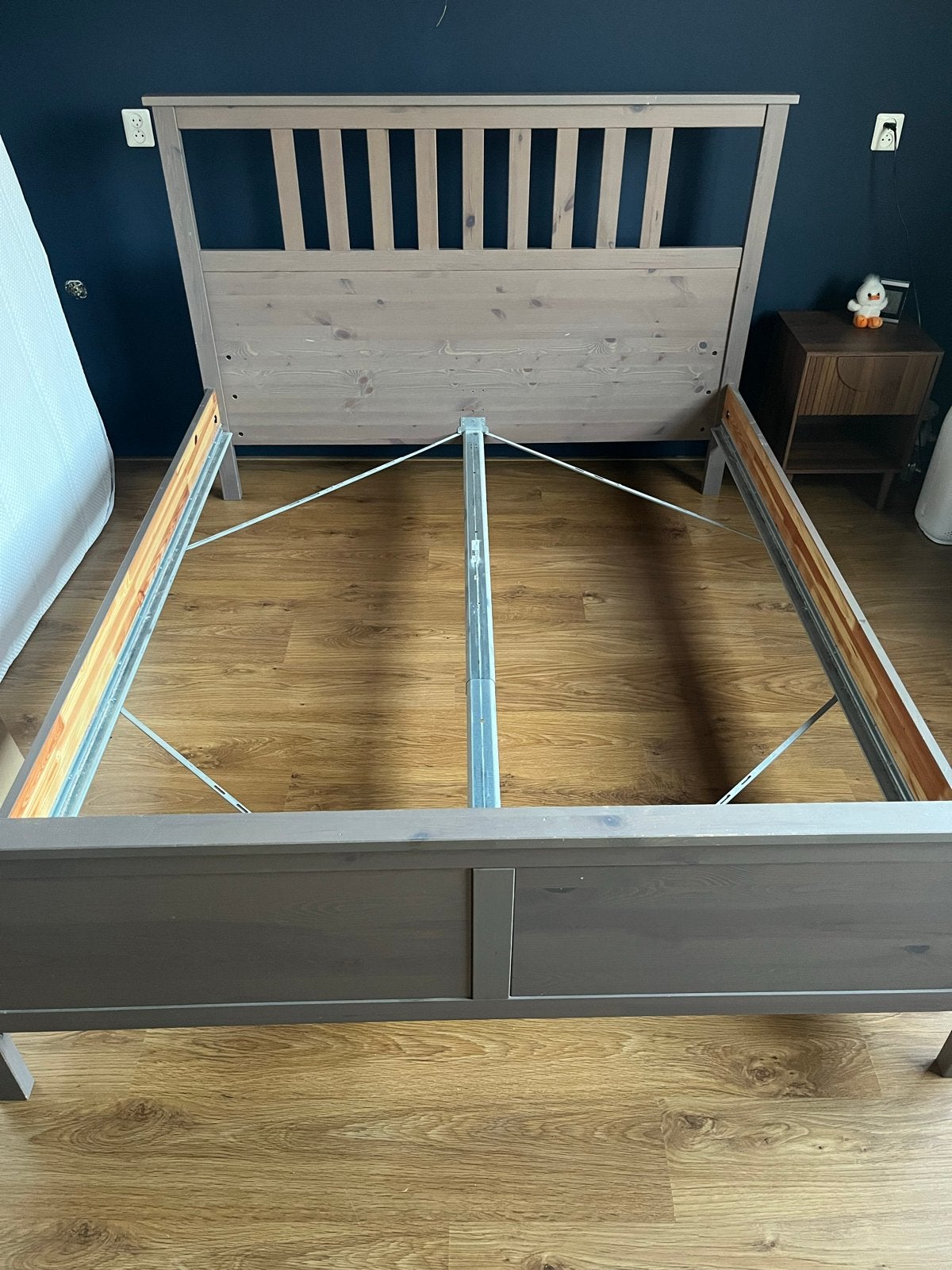 IKEA Hemnes bedframe 160x200 cm + 2 Malm nachtkastjes, Ophalen, Gebruikt, Bruin, Tweepersoons