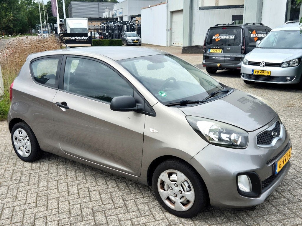 Kia PICANTO 1.0 CVVT Airco TIK IN MOTOR- ENGINE PROBLEM, Auto's, Voorwielaandrijving, Euro 5, Gebruikt, 400 kg
