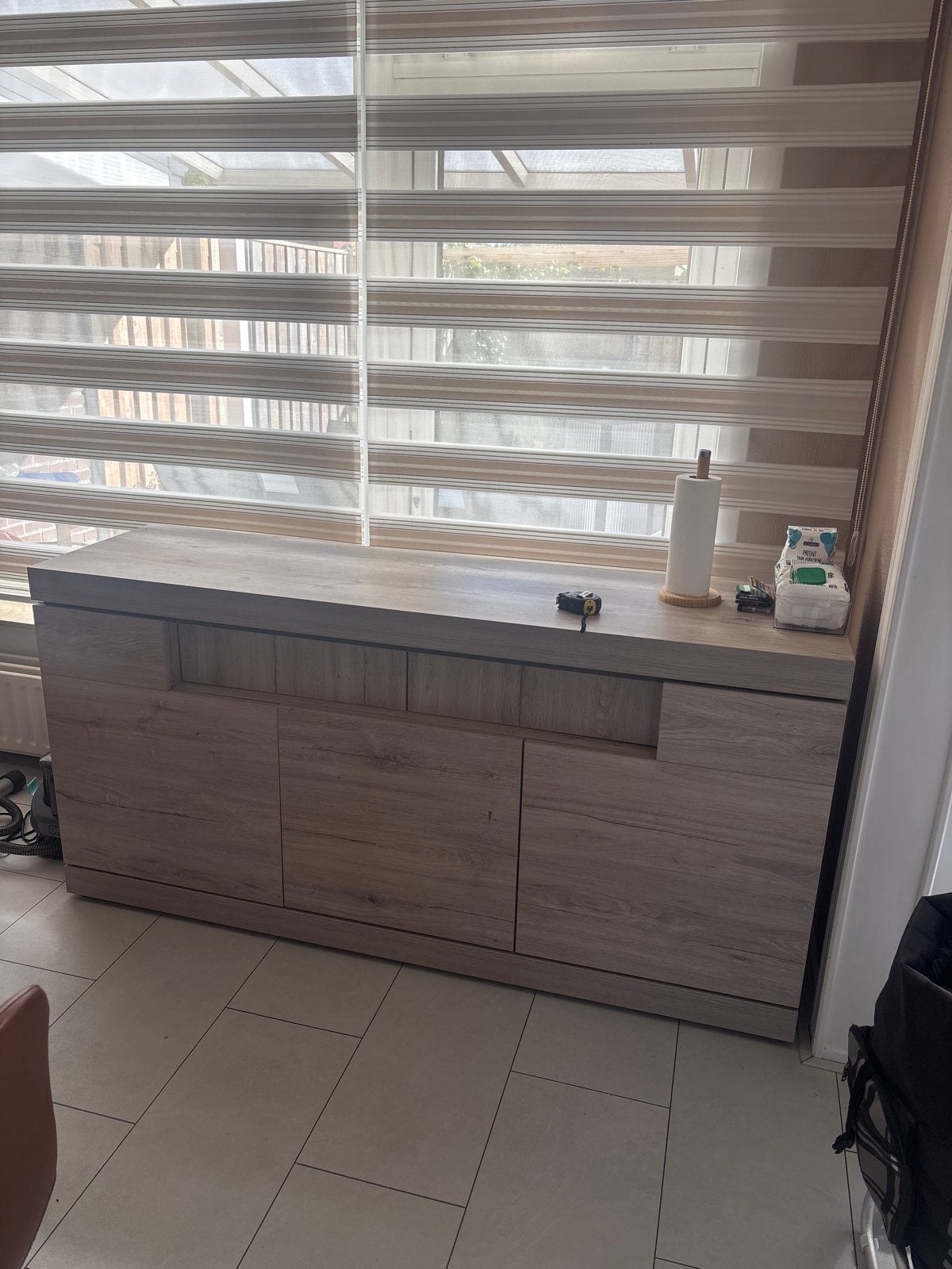 Complete set: Dressoir, eettafel, salontafel en tv-meubel, Ophalen, Gebruikt, 150 tot 200 cm, Met lade(s)