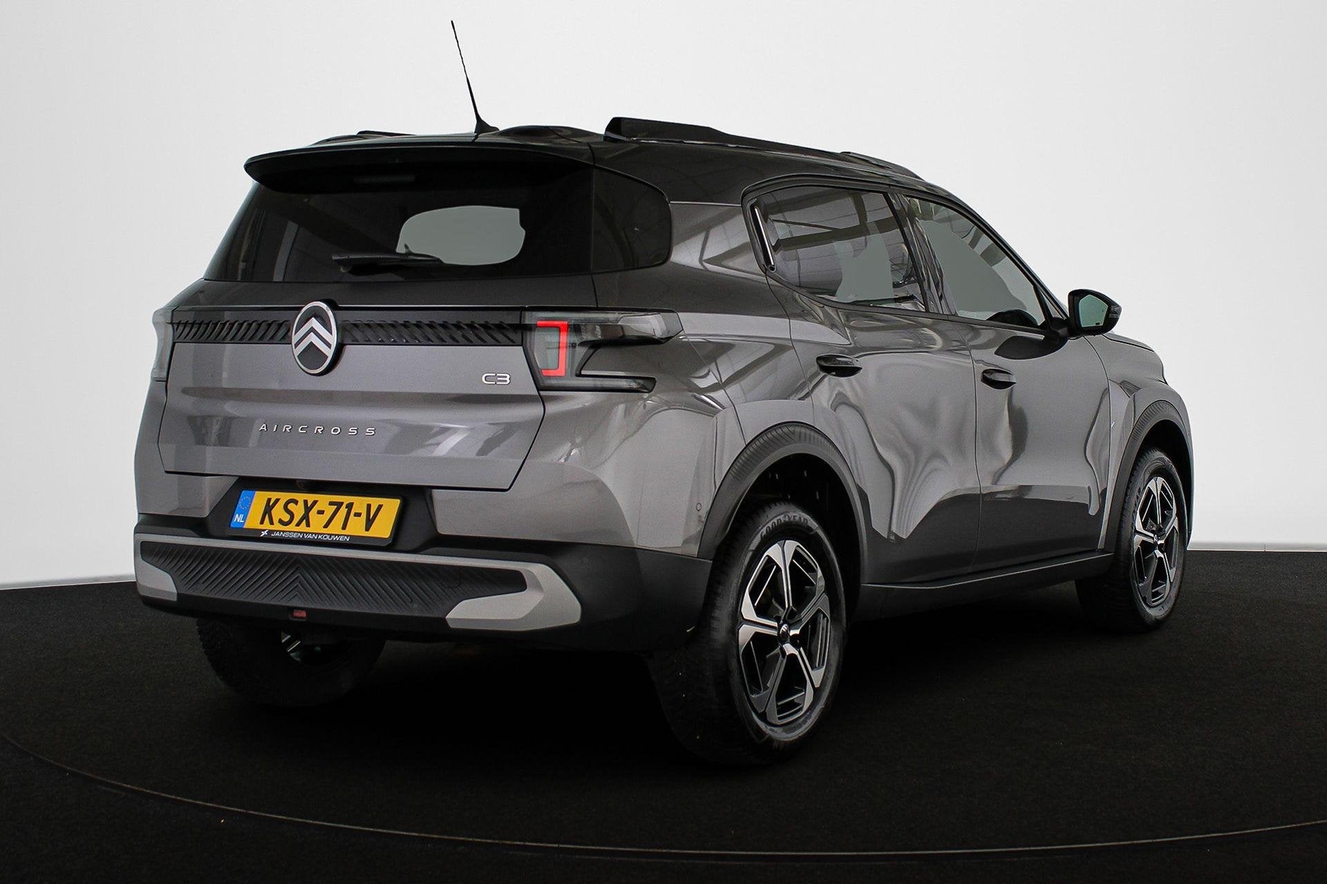 Citroen C3 Aircross 1.2 Hybrid 145pk Max Stuur-Stoelverwarmi, Auto's, 145 pk, Euro 6, 1199 cc, Leder en Stof
