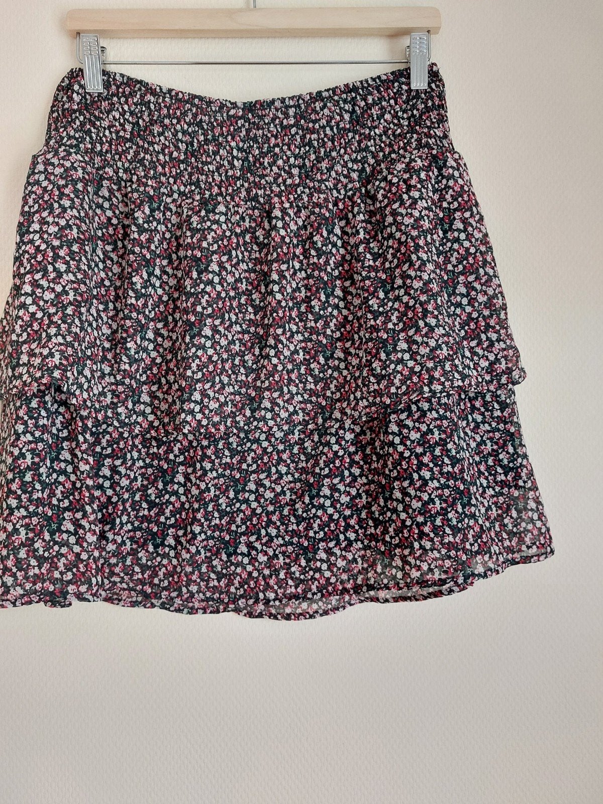 Gebloemde rok, Kleding | Dames, Ophalen of Verzenden, Zo goed als nieuw, Onder de knie
